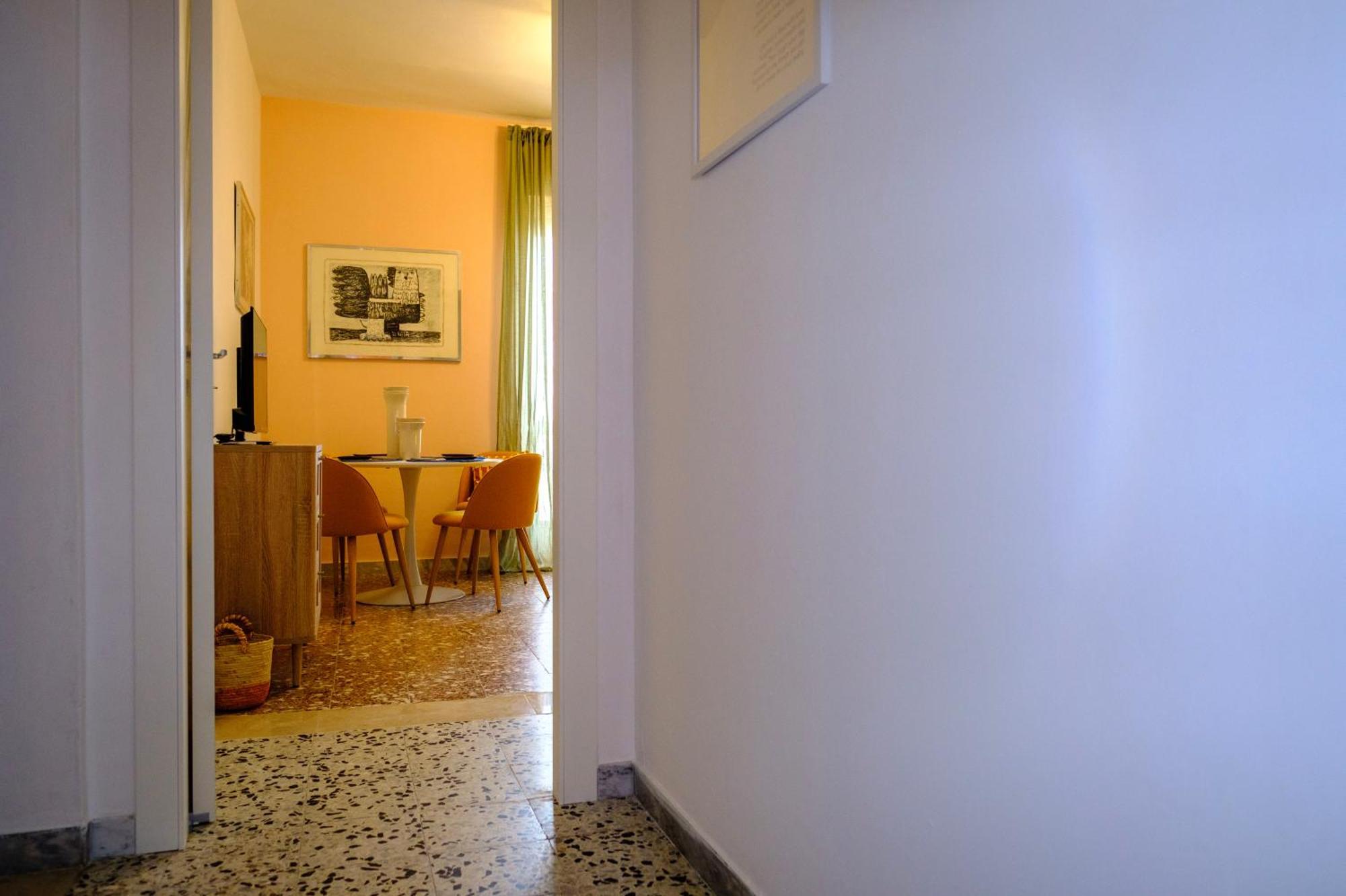 La Golden View Apartment Весте Екстериор снимка