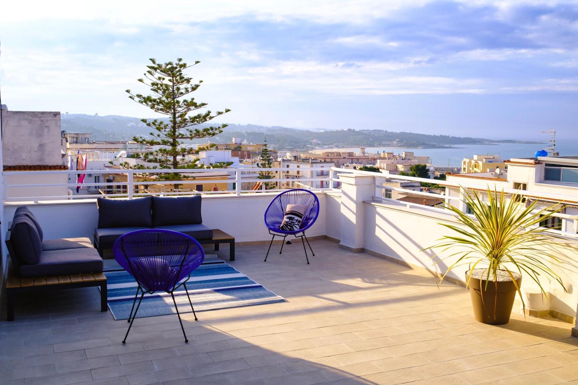 La Golden View Apartment Весте Екстериор снимка
